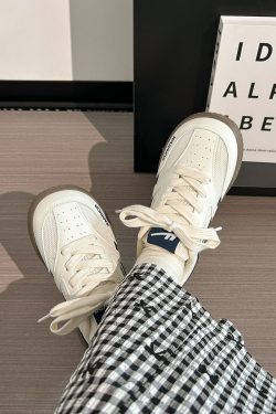 Women's Breathable Mesh Training Shoes, Summer White Sneakers, Original Design Canvas Sneakers for Style and Comfort