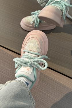 Women's Breathable Platform Sneakers - Summer 2025 Thick-Soled Sweet Style Shoes for Women - Versatile White Sneakers