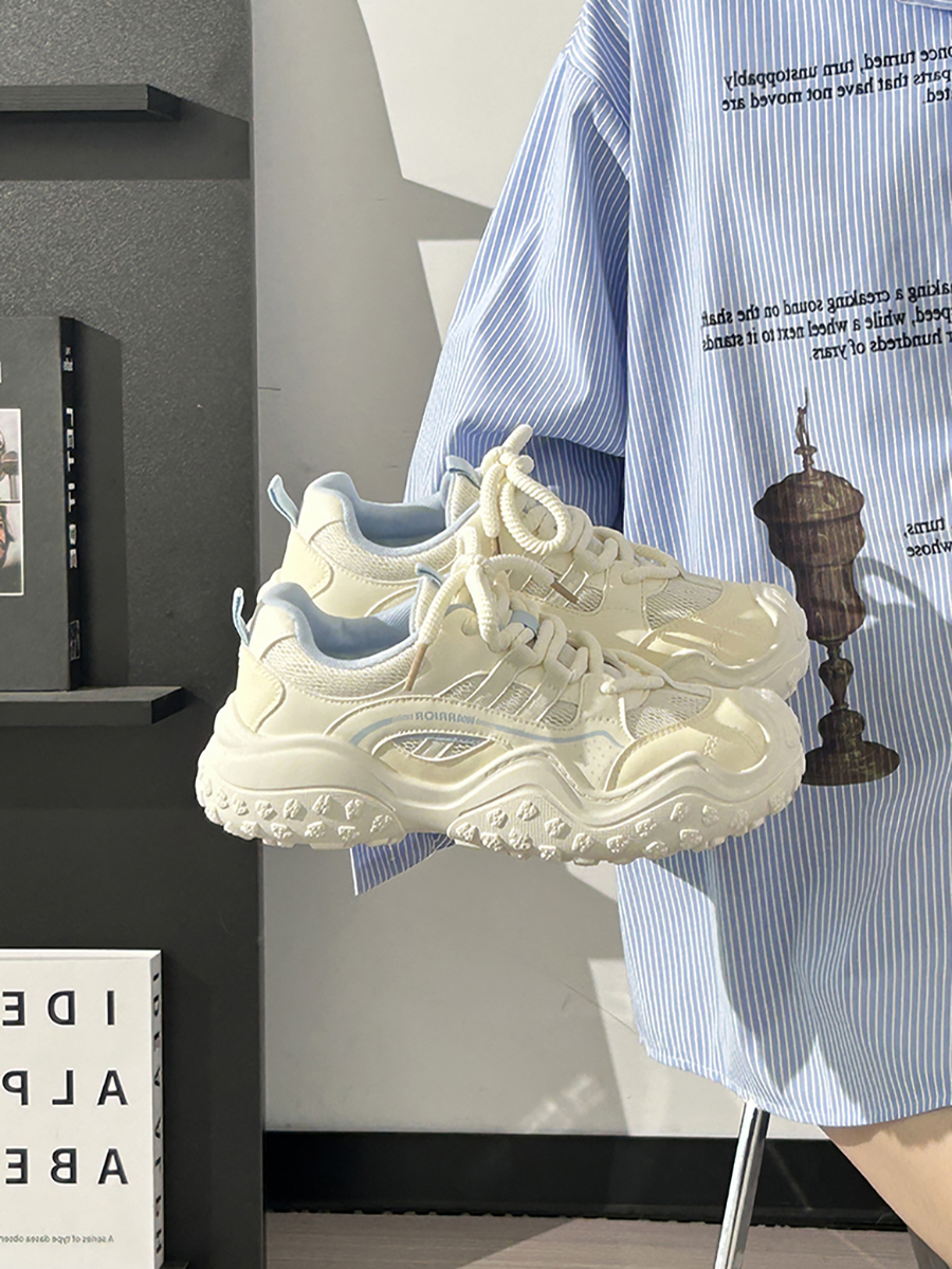 Women's Breathable Soft Sole Mesh Mountaineering Shoes - Versatile Black and White Old Daddy Style for Summer 2025 Women's Breathable Soft Sole Mesh Mountaineering Shoes - Versatile Black and White Old Daddy Style for Summer 2025