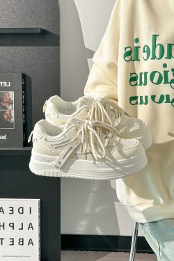 Women's Breathable White Platform Sneakers - Thick-Soled Summer Shoes for Skirts, Height-Increasing, Versatile Big-Toe Design