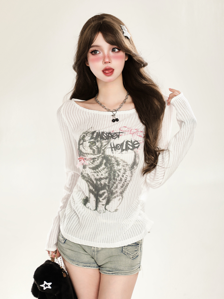 Women's Cat Long Sleeve T-Shirt Sun Protection Cover-Up, Sheer Spring Outfit with Relaxed Fit, Sweet and Spicy Style Women's Cat Long Sleeve T-Shirt Sun Protection Cover-Up, Sheer Spring Outfit with Relaxed Fit, Sweet and Spicy Style