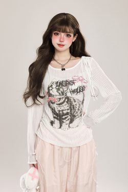 Women's Cat Long Sleeve T-Shirt Sun Protection Cover-Up, Sheer Spring Outfit with Relaxed Fit, Sweet and Spicy Style