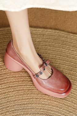 Women's Comfortable Chunky Heels Mary Jane Flats - Square Toe Italian Style High Heels for Everyday Elegance