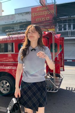 Women's Doll Collar Bow Short-Sleeve Knitted Top - Loose Fit Spring/Summer 2025, Cute and Simple Style