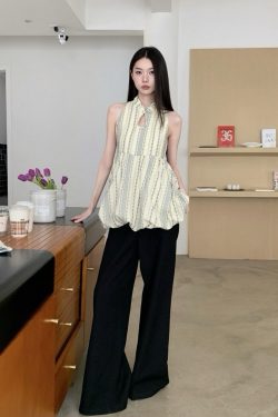 Women's Floral Jacquard Puff Cloud Vest with Stand Collar & Straps - All-Cotton Color-Woven Chinese Style Top