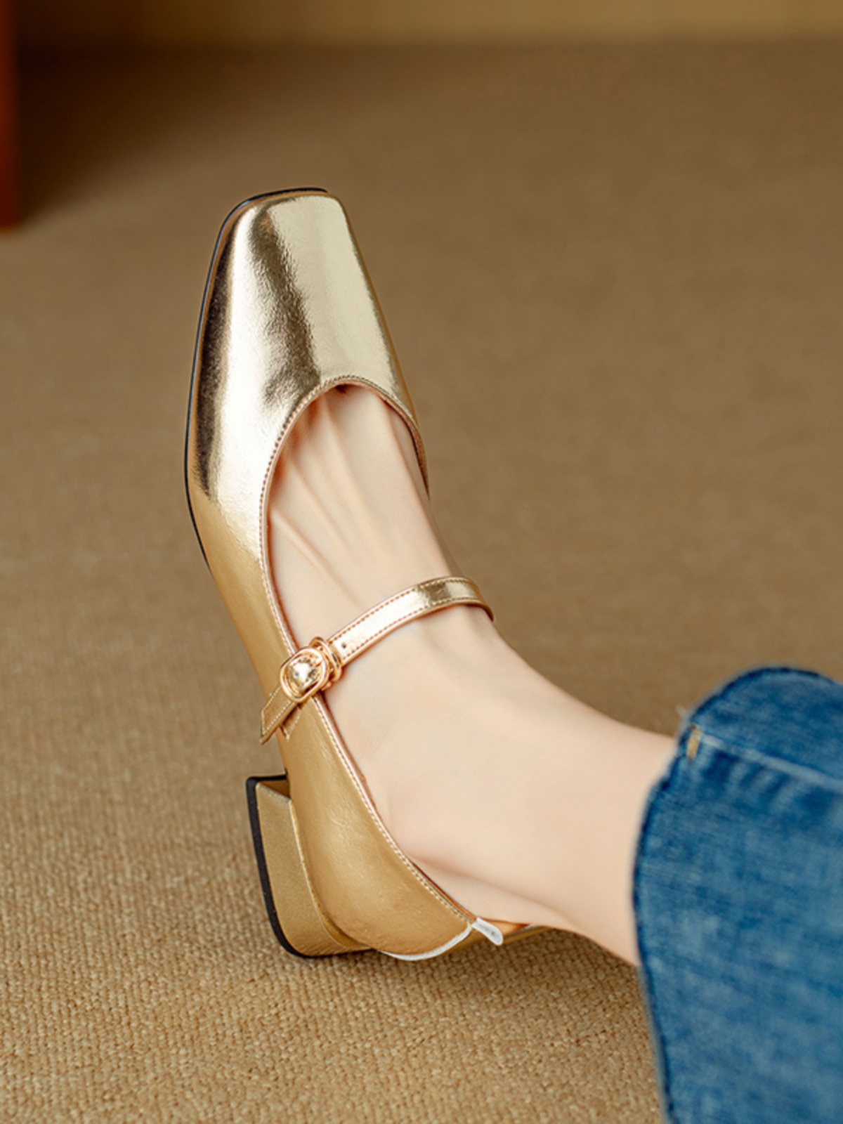 Women's Genuine Leather Low Heel Chunky Mary Jane Shoes - Silver Square Toe - Large Size - Summer 2025 Fashion Women's Genuine Leather Low Heel Chunky Mary Jane Shoes - Silver Square Toe - Large Size - Summer 2025 Fashion