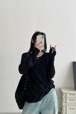 Women's Gray Semi-Transparent Round Neck Sun Protection T-Shirt - Loose Fit, Long Sleeve Knitted Top for Summer, Korean Style Fashion