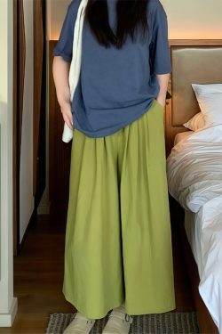 Women’s Green Draped Wide-Leg Pants, Summer Loose BF Style, Relaxed Fit for Petite Sizes, Trendy 2025 Fashion