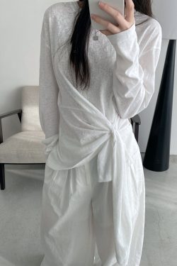 Women's Korean Style Long Sleeve T-Shirt - White Base Layer, Loose Fit, Straight Shoulder, Unique Design, High-End Fashion