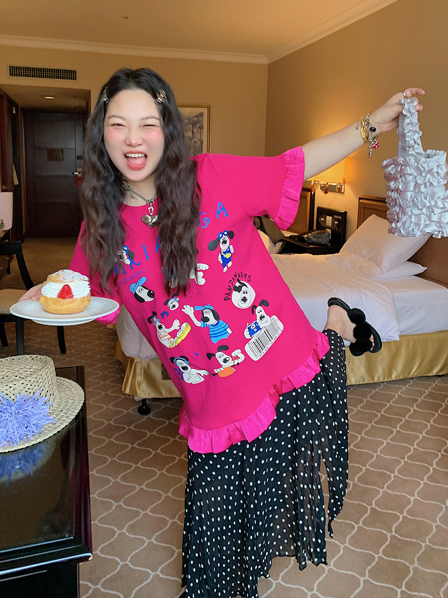 Women's Lace-Edge Printed T-Shirt in Dragon Fruit Color, Short Sleeve, 2025 Summer Design, Trendy Niche Style Top Women's Lace-Edge Printed T-Shirt in Dragon Fruit Color, Short Sleeve, 2025 Summer Design, Trendy Niche Style Top