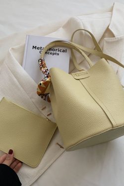 Women's Large Capacity Crossbody Bag - High-End Summer 2025 Trendy Tote Bucket Bag for Stylish Everyday Use