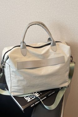 Women's Large Capacity Travel Bag - Lightweight Crossbody Sports Bag for Short Trips and Commuting