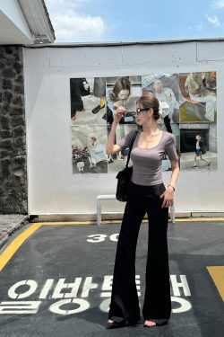 Women's Light Fabric Short Sleeve Square Neck T-Shirt - Solid Color, High Waist Slim Fit, Off-Shoulder Style for Spring/Summer