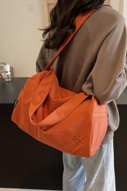 Women's Lightweight Crossbody Sports Bag - Large Capacity Fitness Shoulder Bag for Short Trips & Versatile Travel Use