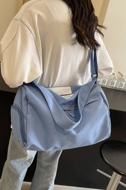 Women's Lightweight Fitness Bag - Large Capacity Swim & Sports Bag with Dry Wet Separation for Training & Travel