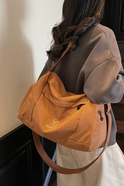 Women's Lightweight Fitness Sports Bag - Large Capacity Commuting Shoulder Crossbody Bag for Travel and Short Trips