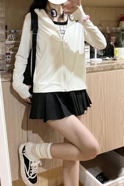 Women's Lightweight Hooded Sun Protection Jacket - UPF 50+ Ice Silk Breathable Cape Cardigan for Summer Outdoor Wear