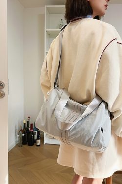 Women's Lightweight Large Capacity Sports Fitness Bag - Versatile Crossbody Travel Storage Shoulder Bag