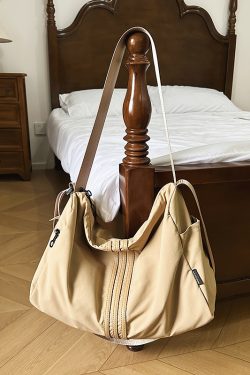 Women's Lightweight Large Capacity Sports Fitness Bag - Versatile Crossbody Travel Storage Shoulder Bag