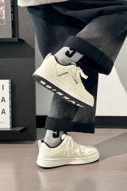 Women's Little White Sneakers - Soft Sole Spring/Summer Sports Shoes, Breathable Versatile Footwear for Everyday Style