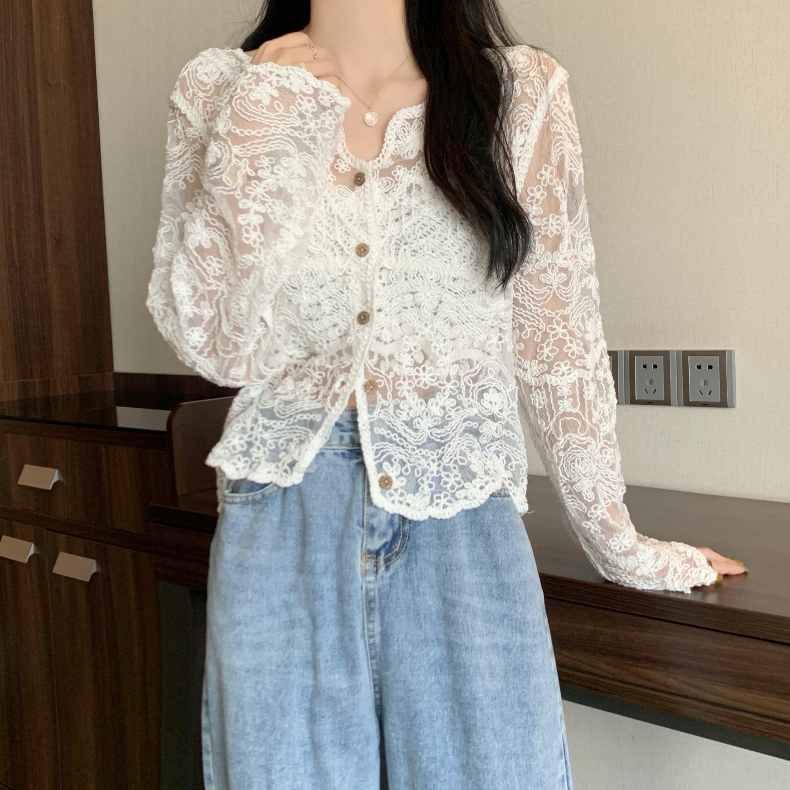 Women's Long Sleeve Sun Protection Shirt Jacket - Summer Knit Lace Cover-Up, Lightweight Shawl Top for Skirts and Dresses Women's Long Sleeve Sun Protection Shirt Jacket - Summer Knit Lace Cover-Up, Lightweight Shawl Top for Skirts and Dresses