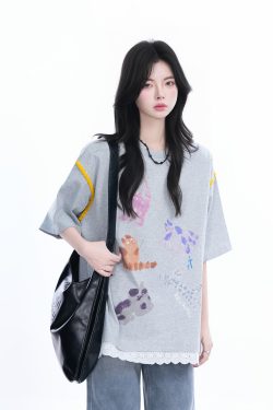 Women's Loose Cute Fake Two-Piece Lace Spliced Cat Graffiti Short Sleeve T-Shirt - Trendy Y2K Style