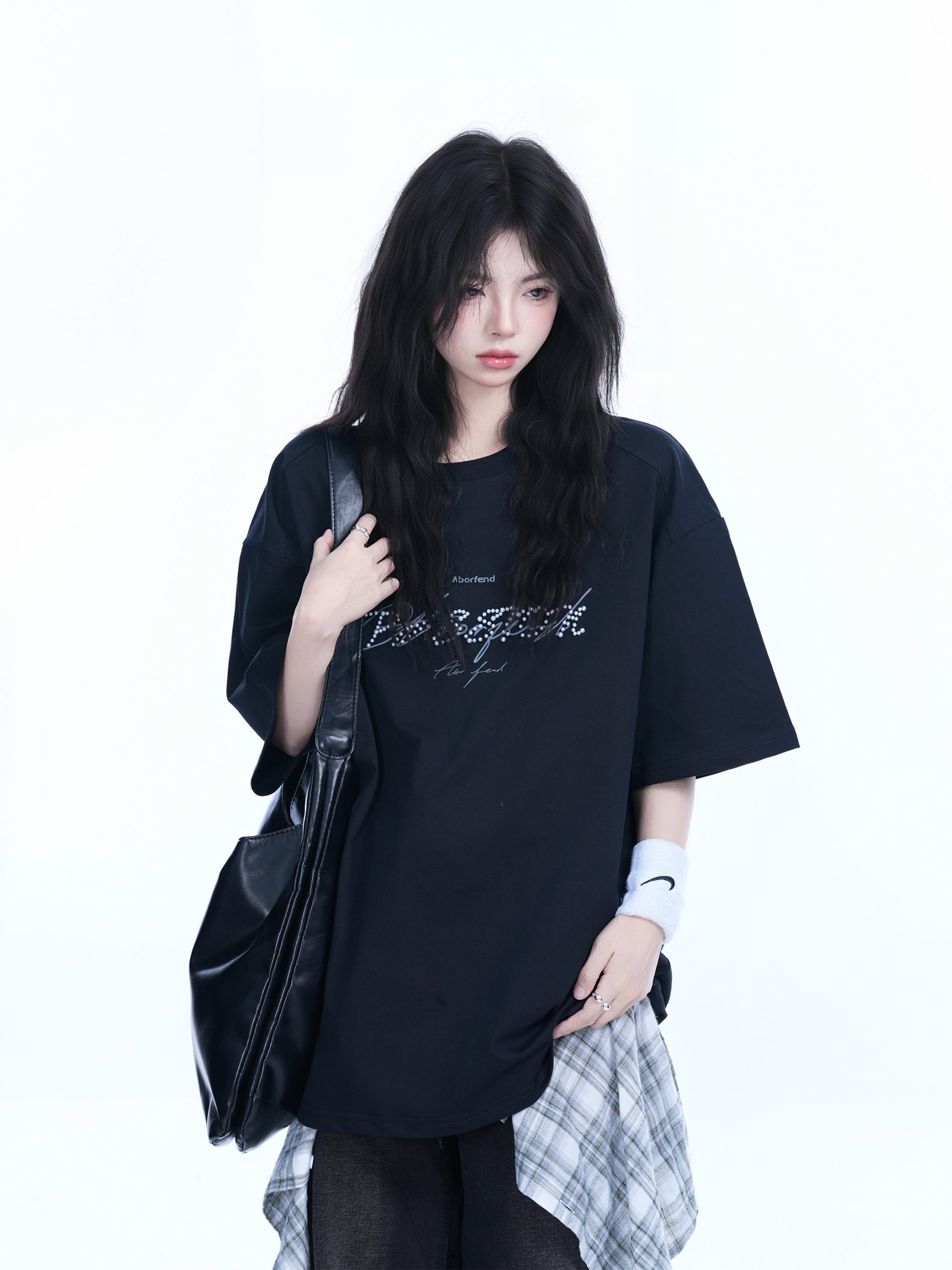 Women's Loose Fit Round Neck T-Shirt with Short Sleeves - Summer Style 'Sit and Eat Until the Mountains are Empty' Graphic Women's Loose Fit Round Neck T-Shirt with Short Sleeves - Summer Style 'Sit and Eat Until the Mountains are Empty' Graphic