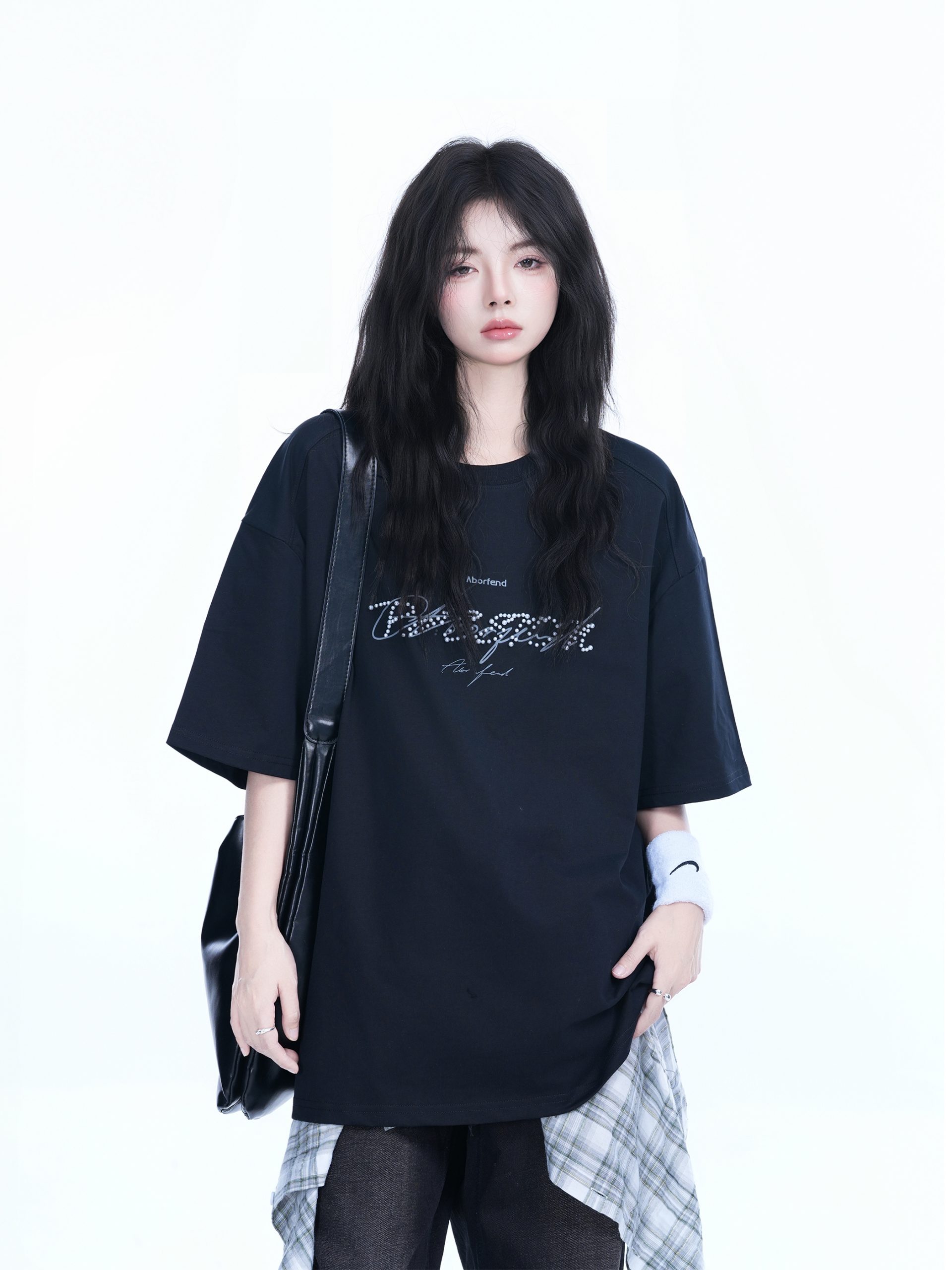 Women's Loose Fit Round Neck T-Shirt with Short Sleeves - Summer Style 'Sit and Eat Until the Mountains are Empty' Graphic Women's Loose Fit Round Neck T-Shirt with Short Sleeves - Summer Style 'Sit and Eat Until the Mountains are Empty' Graphic