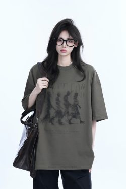 Women’s Loose Heavyweight Short-Sleeve T-Shirt with 'Sit and Eat Until the Mountains Are Empty' Shadow Print – Summer 2023 Style