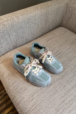 Women's Low-Top Flat Sole Suede and Mesh Casual Sports Shoes - Breathable Comfort for Everyday Style 2025