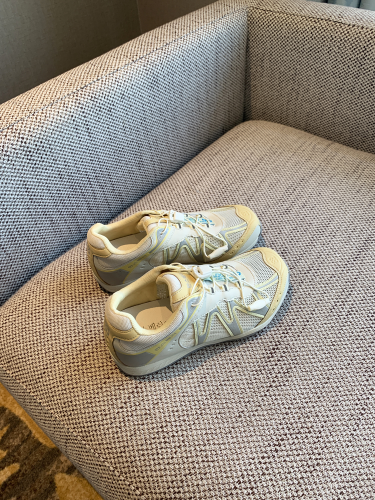 Women's Mesh Breathable Retro Casual Sports Shoes - 2025 New Style Versatile Sneakers for Everyday Wear Women's Mesh Breathable Retro Casual Sports Shoes - 2025 New Style Versatile Sneakers for Everyday Wear