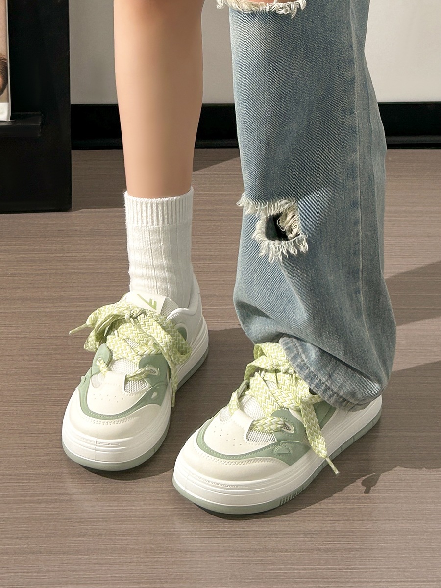 Women's Mesh Breathable Thick-Soled Board Shoes - 2025 Summer Trendy Versatile White Sneakers for Casual Style Women's Mesh Breathable Thick-Soled Board Shoes - 2025 Summer Trendy Versatile White Sneakers for Casual Style