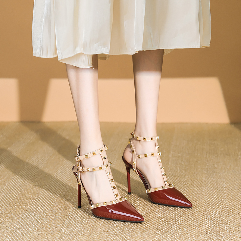 Women's Patent Leather One-Strap High Heels Sandals, Studded Summer Fashion, Thin Heels, Trendy 2025 Style Women's Patent Leather One-Strap High Heels Sandals, Studded Summer Fashion, Thin Heels, Trendy 2025 Style