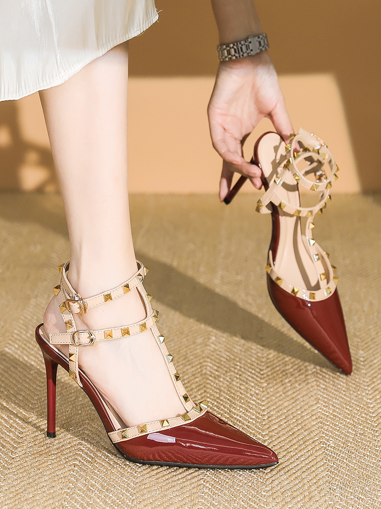 Women's Patent Leather One-Strap High Heels Sandals, Studded Summer Fashion, Thin Heels, Trendy 2025 Style Women's Patent Leather One-Strap High Heels Sandals, Studded Summer Fashion, Thin Heels, Trendy 2025 Style