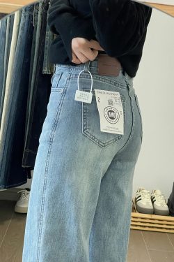 Women's Petite Plus Size Summer Slim Fit Loose Straight Nine-Point Jeans for Curvy Style