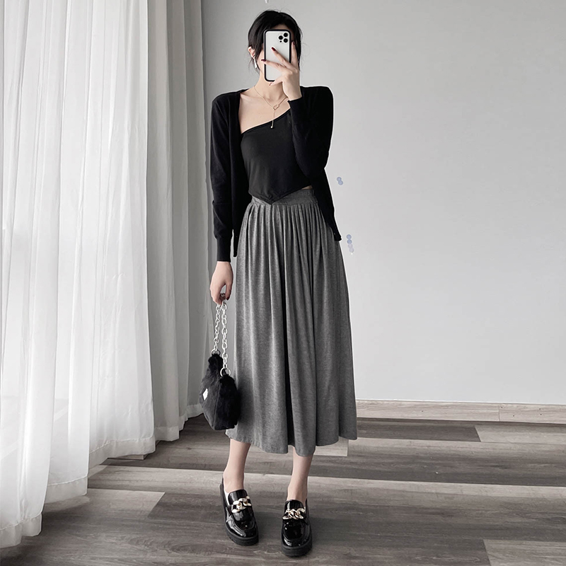 Women’s Pleated Modal Cotton Half-Length Skirt - Wrinkled Draping, Elastic High Waist, Swing Style for Spring & Summer Women’s Pleated Modal Cotton Half-Length Skirt - Wrinkled Draping, Elastic High Waist, Swing Style for Spring & Summer