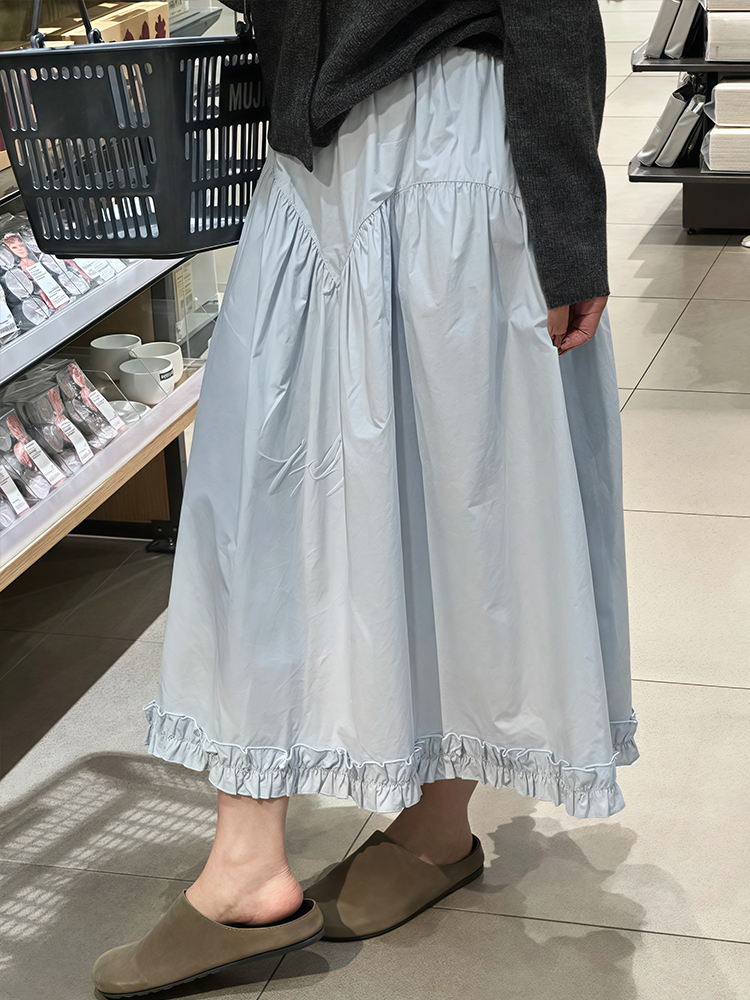 Women's Plus Size Light Blue Lace A-Line Midi Skirt, Slimming Design for Pear-Shaped Body, Trendy 2025 Style Women's Plus Size Light Blue Lace A-Line Midi Skirt, Slimming Design for Pear-Shaped Body, Trendy 2025 Style