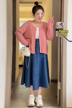 Women's Plus Size Slimming Loose Knitted Cardigan - Spring Ice Silk Solid Color Top for Sun Protection, Unique French Style