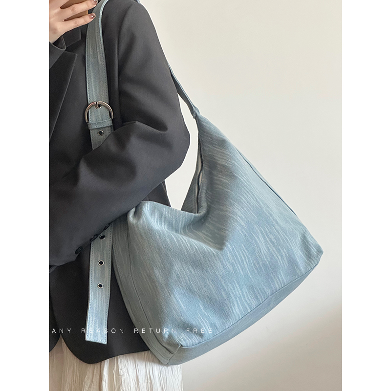 Women's Retro Denim Canvas Tote Bag - Large Capacity Commuting Shoulder & Crossbody Bag for Everyday Versatility Women's Retro Denim Canvas Tote Bag - Large Capacity Commuting Shoulder & Crossbody Bag for Everyday Versatility