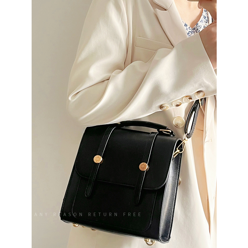 Women's Retro Double Shoulder Bag - British American Style Buckle Crossbody for Students and Commuting - 2024 Fashion Women's Retro Double Shoulder Bag - British American Style Buckle Crossbody for Students and Commuting - 2024 Fashion