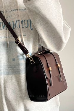 Women's Retro Double Shoulder Bag - British American Style Buckle Crossbody for Students and Commuting - 2024 Fashion