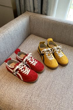 Women's Retro Lace-Up Sneakers in Cloud Yellow - 2025 Casual Sports Shoes for Versatile Style, Y2K Inspired Fashion