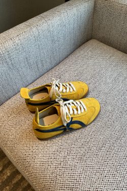 Women's Retro Lace-Up Sneakers in Cloud Yellow - 2025 Casual Sports Shoes for Versatile Style, Y2K Inspired Fashion