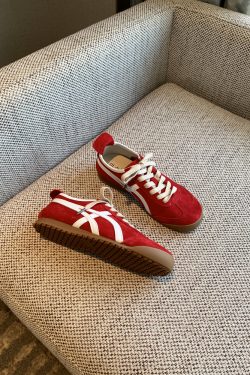 Women's Retro Lace-Up Sneakers in Cloud Yellow - 2025 Casual Sports Shoes for Versatile Style, Y2K Inspired Fashion