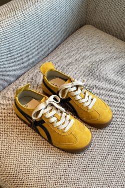 Women's Retro Lace-Up Sneakers in Cloud Yellow - 2025 Casual Sports Shoes for Versatile Style, Y2K Inspired Fashion