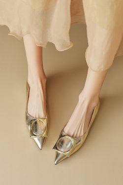 Women's Retro Pointed-Toe Flats - Stylish Versatile French Fashion Shallow Mouth Shoes for a Chic Italian Look