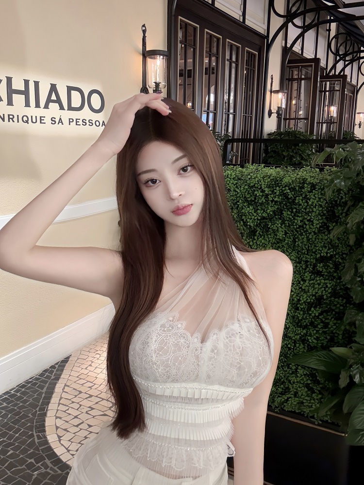 Women's Sexy Slim Fit Mesh Lace Camisole - Heavy Industry Neck-Hanging Design, Pure Desire Style, Y2K-Inspired Short Top Women's Sexy Slim Fit Mesh Lace Camisole - Heavy Industry Neck-Hanging Design, Pure Desire Style, Y2K-Inspired Short Top