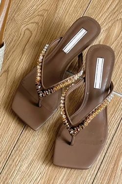 Women's Sheepskin Flip-Flops with Rhinestones, Square-Toed High-Heeled Sandals, Casual Vacation Style, French Elegance