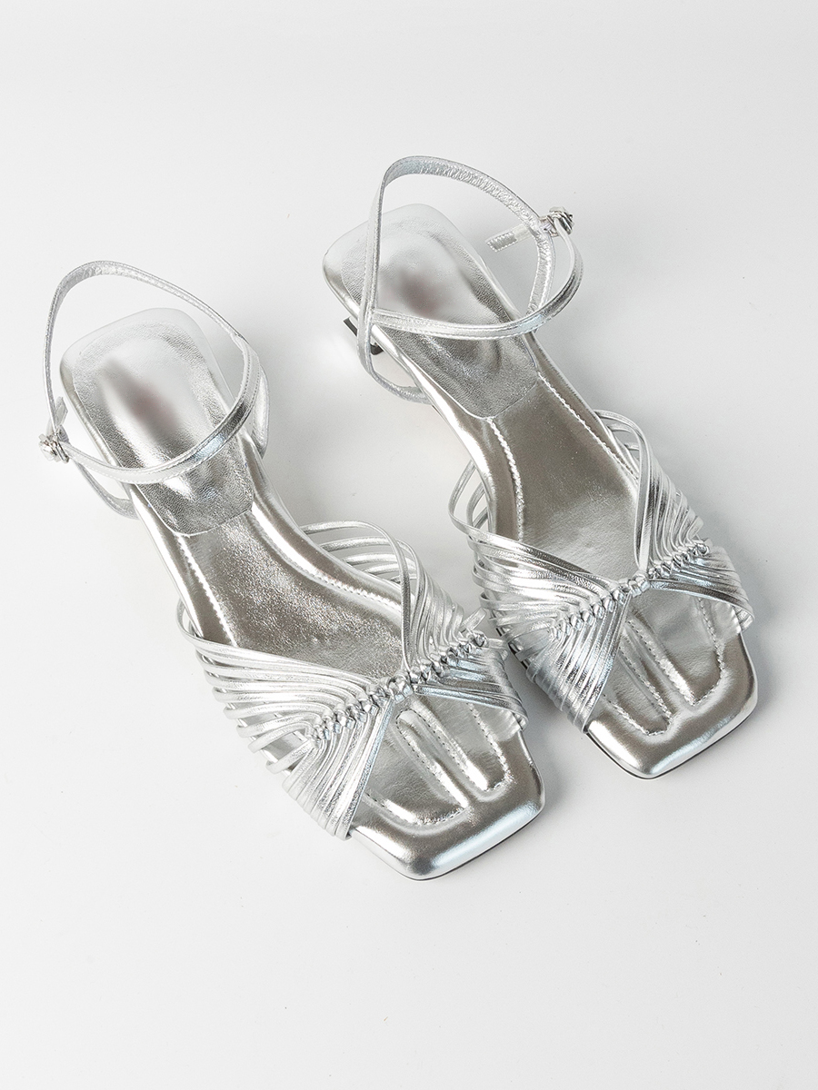 Women's Sheepskin French Woven Hollow Vacation Sandals, Low Heel One-Strap Square Toe Elegant High Heels Women's Sheepskin French Woven Hollow Vacation Sandals, Low Heel One-Strap Square Toe Elegant High Heels