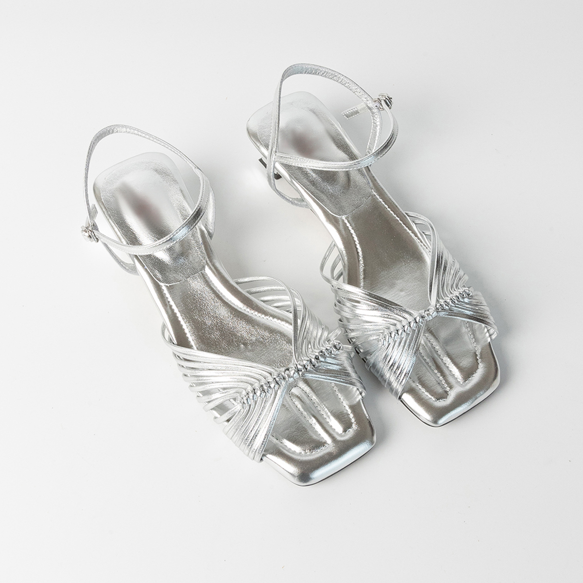 Women's Sheepskin French Woven Hollow Vacation Sandals, Low Heel One-Strap Square Toe Elegant High Heels Women's Sheepskin French Woven Hollow Vacation Sandals, Low Heel One-Strap Square Toe Elegant High Heels